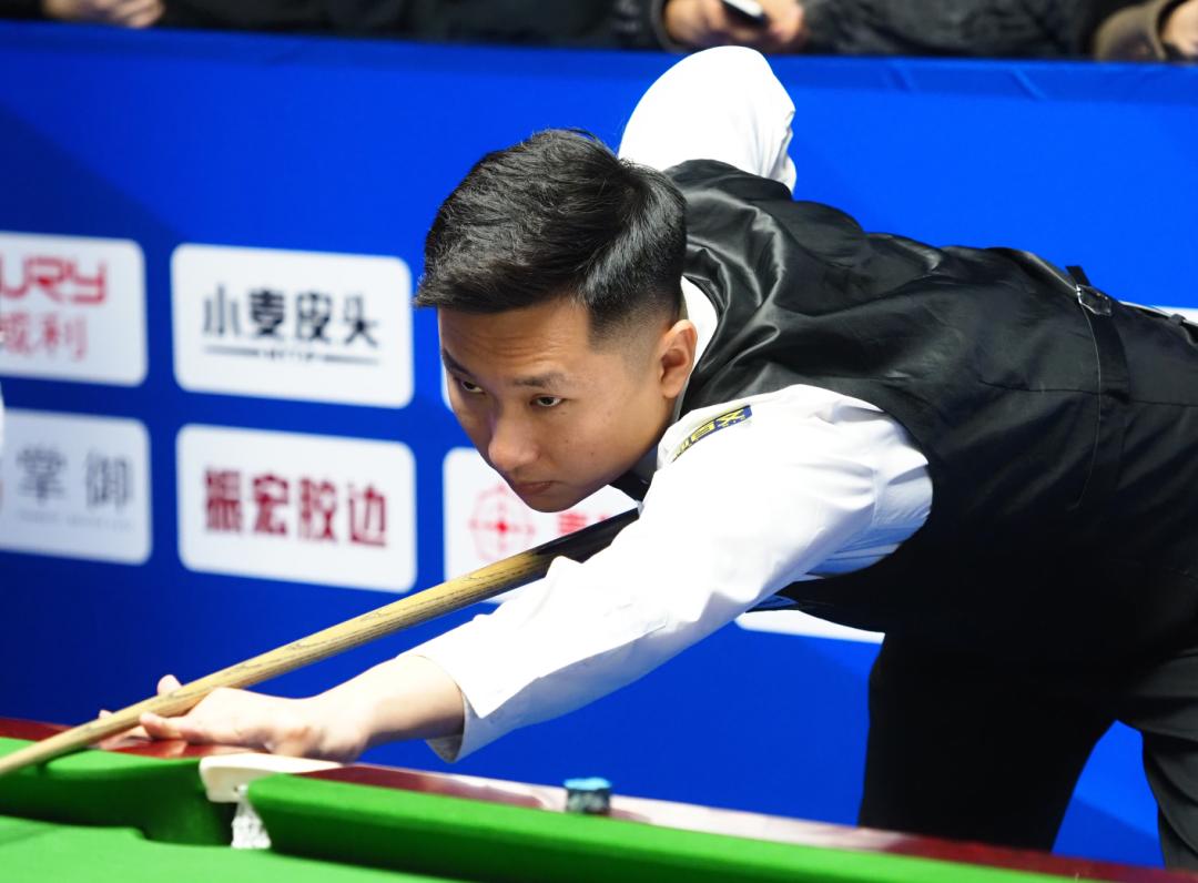 中国队在与 中国队在与